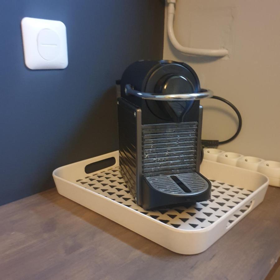 Chambre indépendante en duplex avec coin cuisine Breux-Jouy Esterno foto