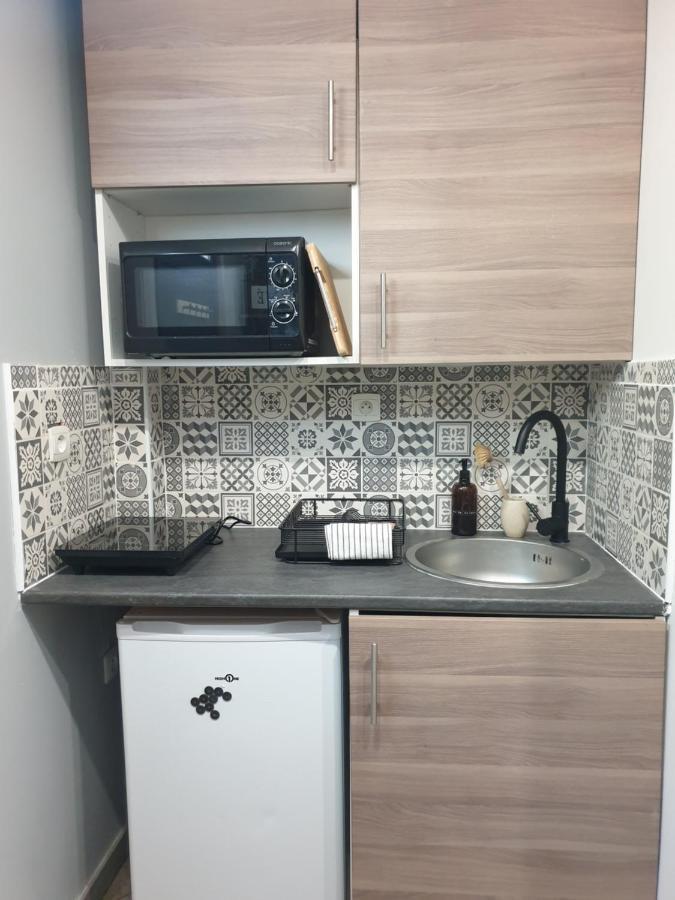 Chambre indépendante en duplex avec coin cuisine Breux-Jouy Esterno foto
